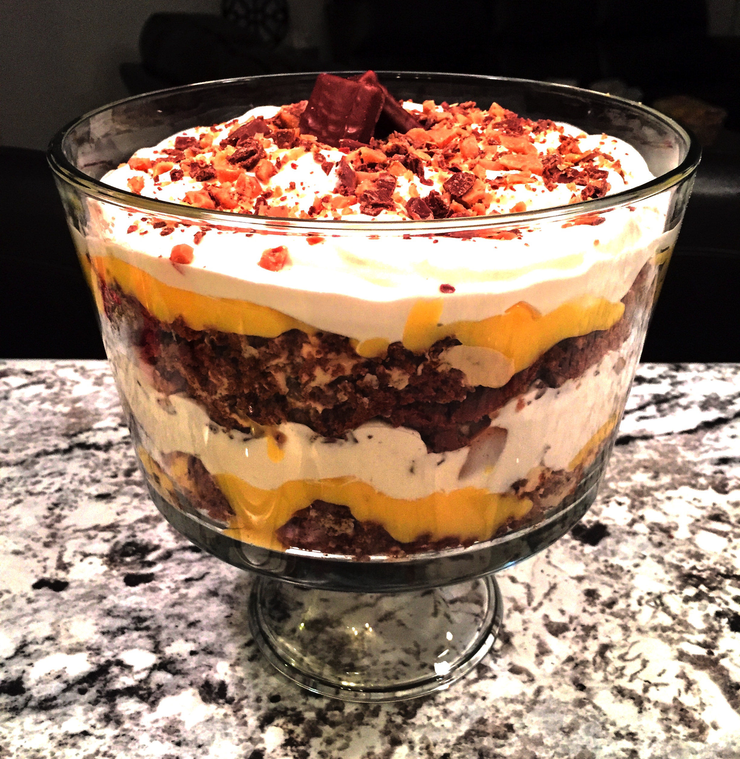 Gingerbread Vanilla Toffee and Cream Cheese Trifle © 2018 ericarobbin.com | All rights reserved.